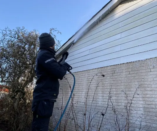 Algebehandling af fliser og overflader